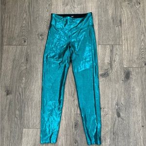 Heroine Sport Leggings - size S